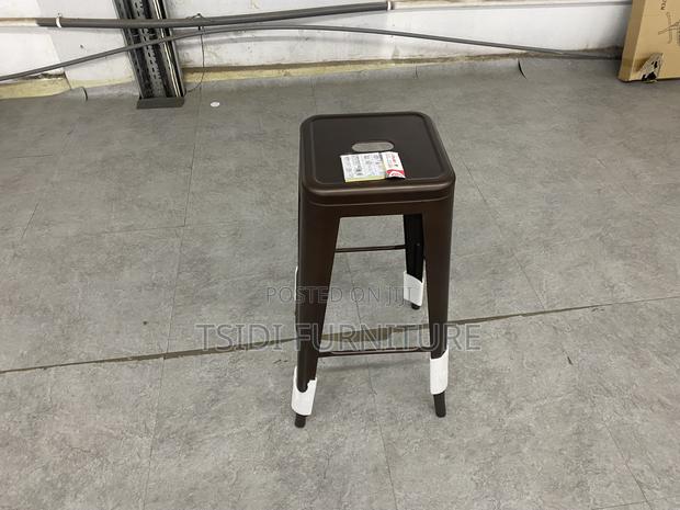 Classic Bar Chairs · Photo 1