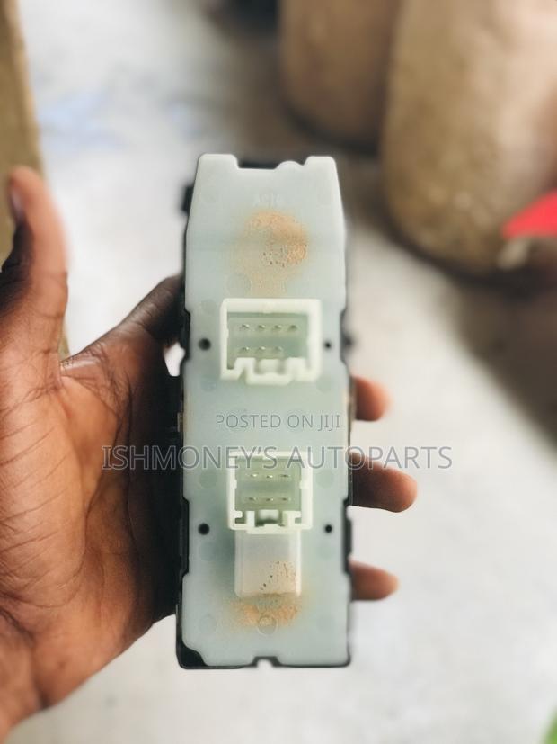 Dodge Caliber Power Window Switch photo 2