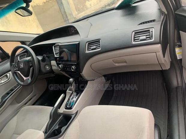 Honda Civic EX 4dr Sedan (1.8L 4cyl CVT) 2014 Gray