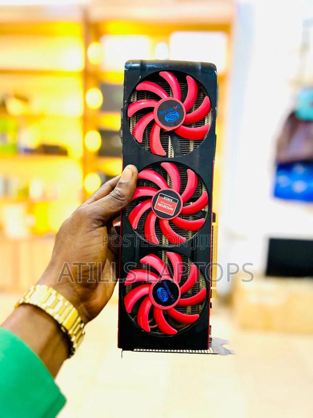 AMD Radeon HD 7990 ( 6gig Dedicated GDDR5 )