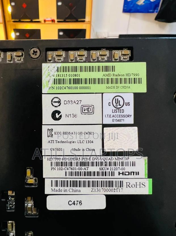 AMD Radeon HD 7990 ( 6gig Dedicated GDDR5 ) photo 2
