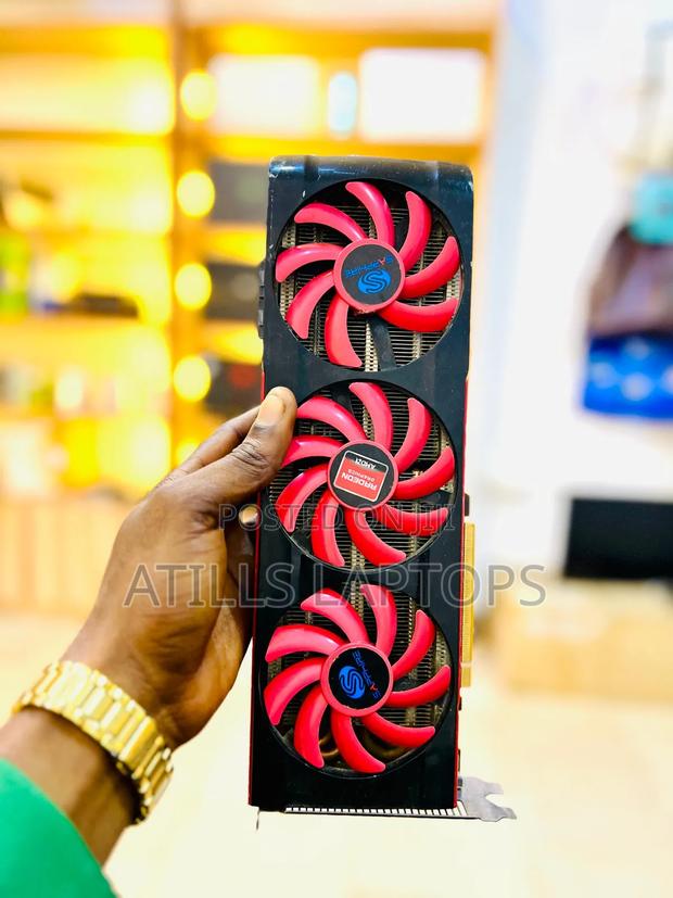 AMD Radeon HD 7990 ( 6gig Dedicated GDDR5 ) photo 5