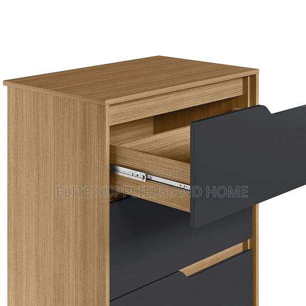 Drawers /Chest of Drawer · Photo 2