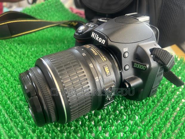 Nikon D3100 · Photo 4