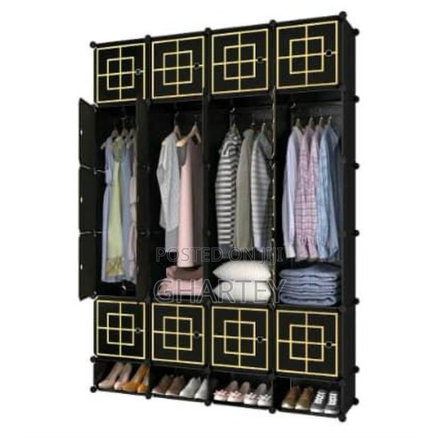 20 Cubes Foldable Wardrobe · Photo 1