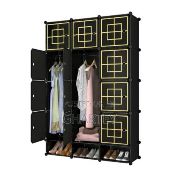 Collapsible 12 Cubes With Shoe Rack · Photo 1