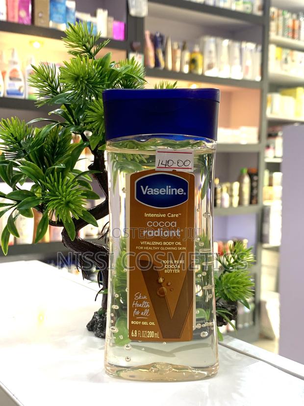 Vaseline Body Oil · Photo 2