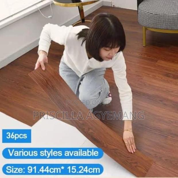 Floor Vinyl Tiles photo 2