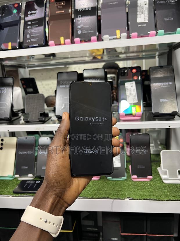 New Samsung Galaxy S21+ 5G 128 GB Black