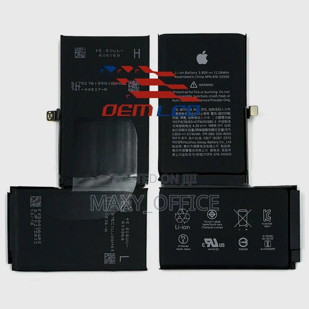 iPhone X Battery Replacement (Original)