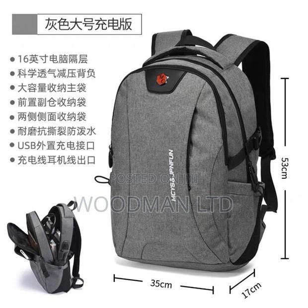 Unisex Laptop Backpack · Photo 4