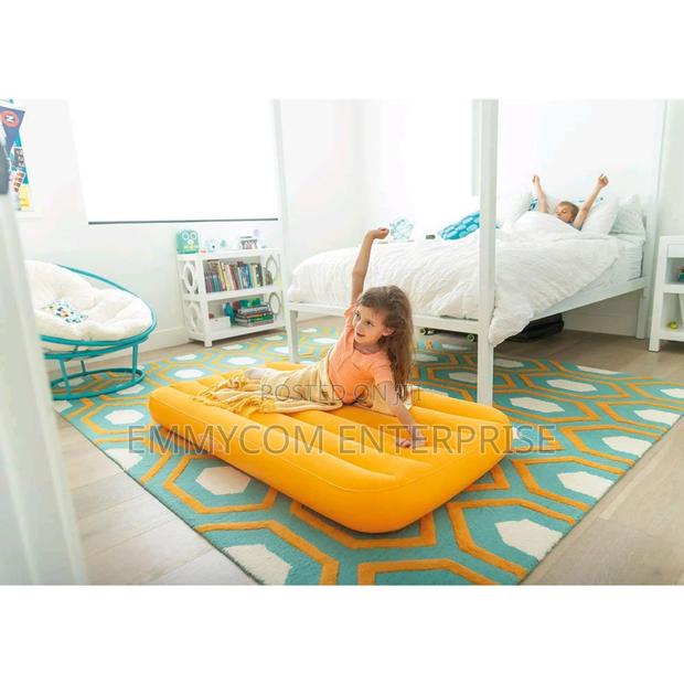 Kids Air Bed Mattress photo 3