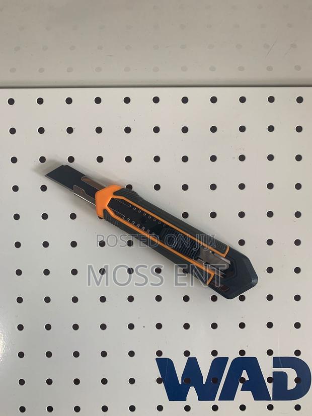 Snap-Off Blade Knife 18x100mm - Hkns11815 · Photo 4