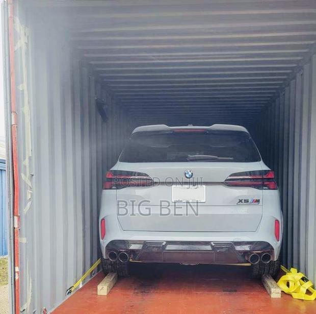 New BMW X5 M60i 2024 Gray