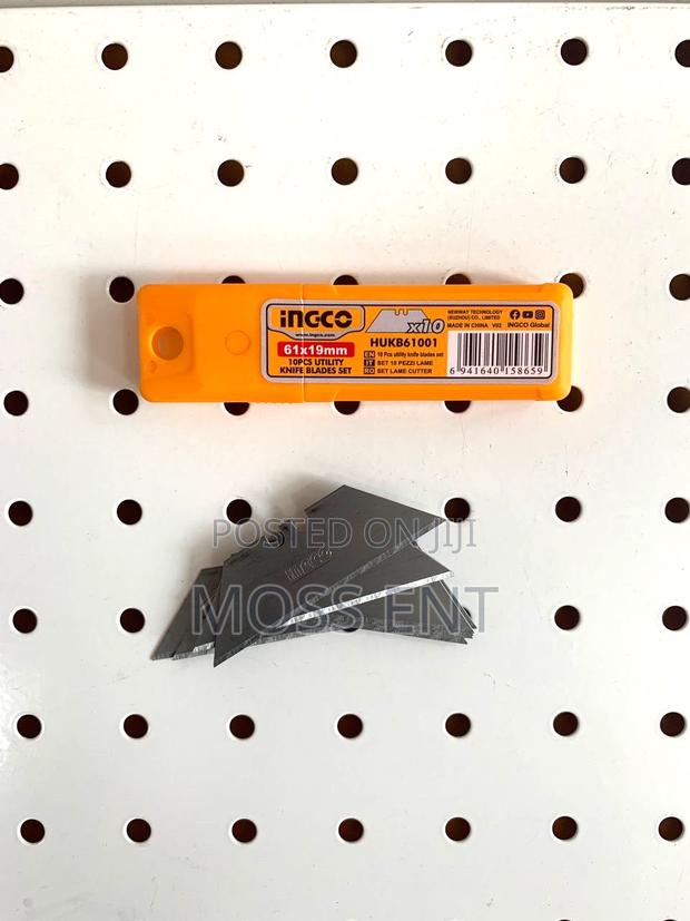 10 PCS Utility Knife Blades Set - Hukb61001 · Photo 4