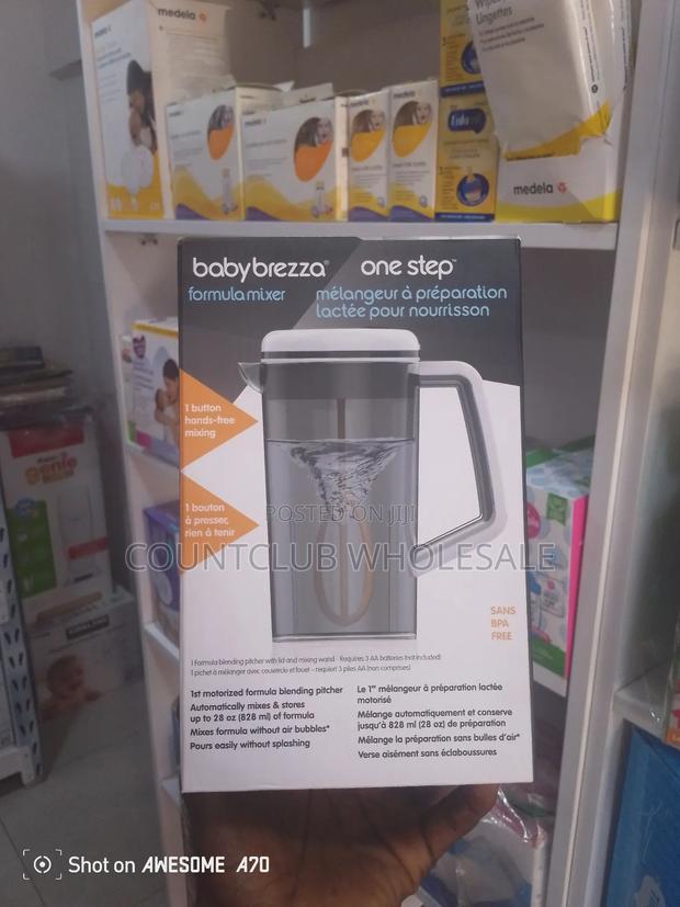 Baby Brezza Formula Mixer · Photo 2