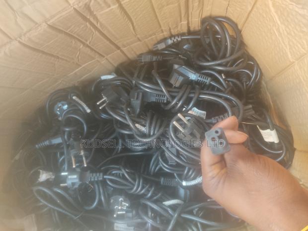 Plug AC Laptop Power Cable · Photo 4