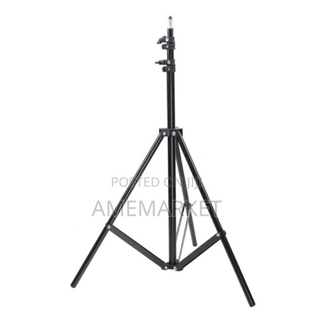 Heavy-Duty Metal Light Softbox Photo Studio Tripod Stand - 8806 · Photo 4