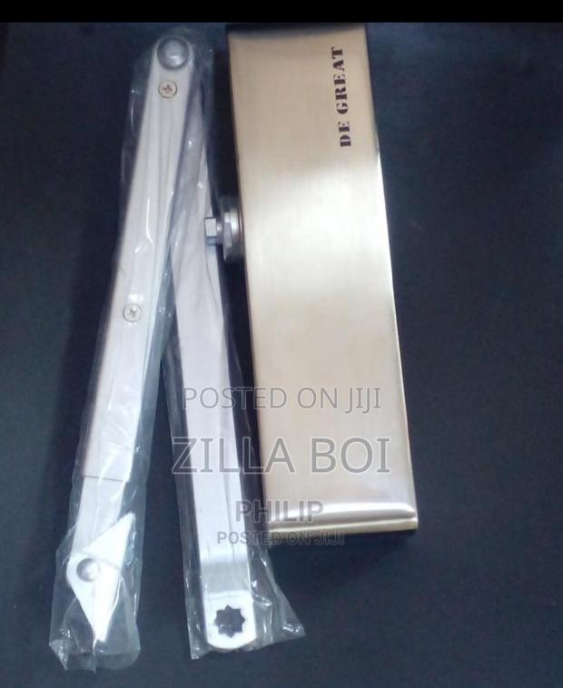 Door Closer Concealed Door Closer · Photo 4