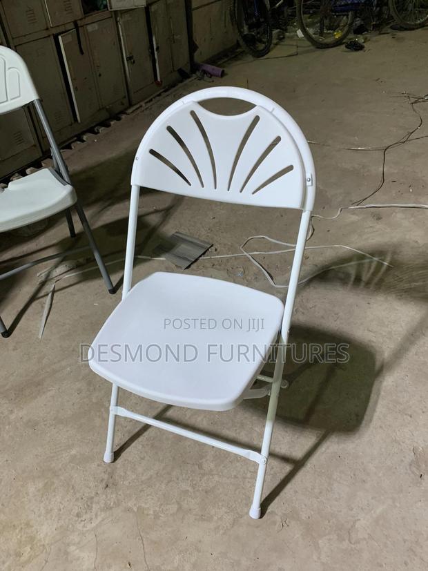 Event Chairs · Photo 2