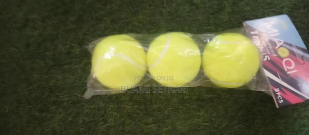 Long Tennis Balls · Photo 4