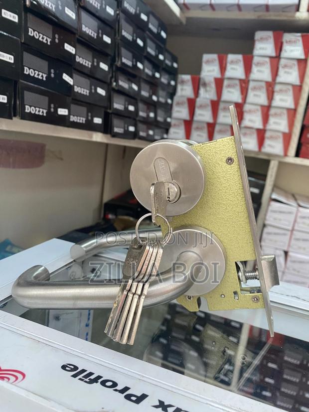 Rosette Small Lock · Photo 3