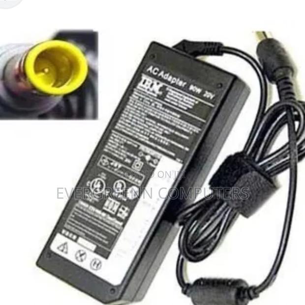 Lenovo Round Pin Yellow Charger · Photo 2