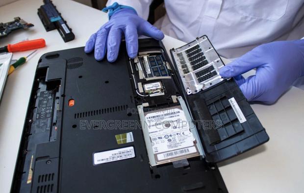 Laptop Repair · Photo 2