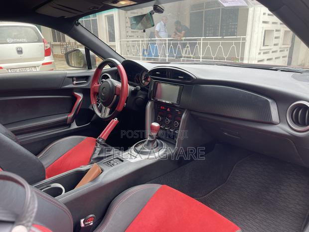 Toyota GT86 2013 Red