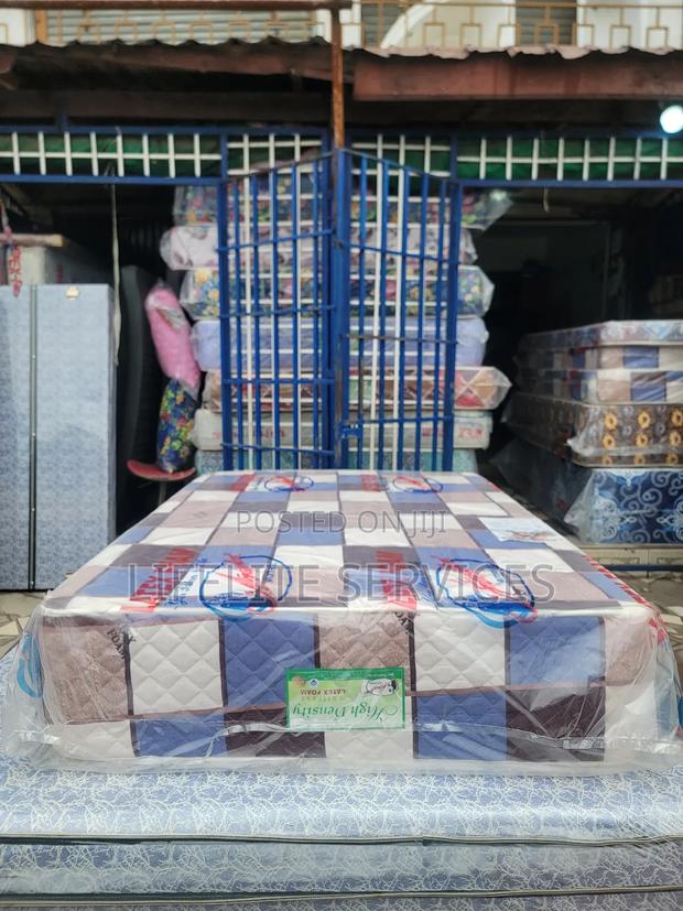 14" Double Size High Density Mattress · Photo 2