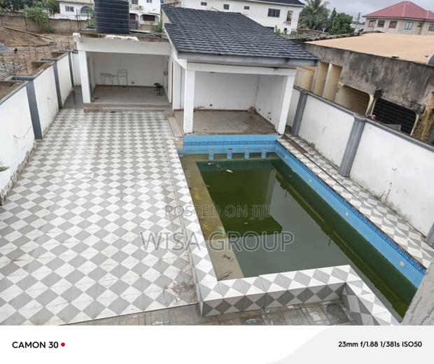 7bdrm Duplex in Wisa Groups, Accra Metropolitan for sale · Photo 3