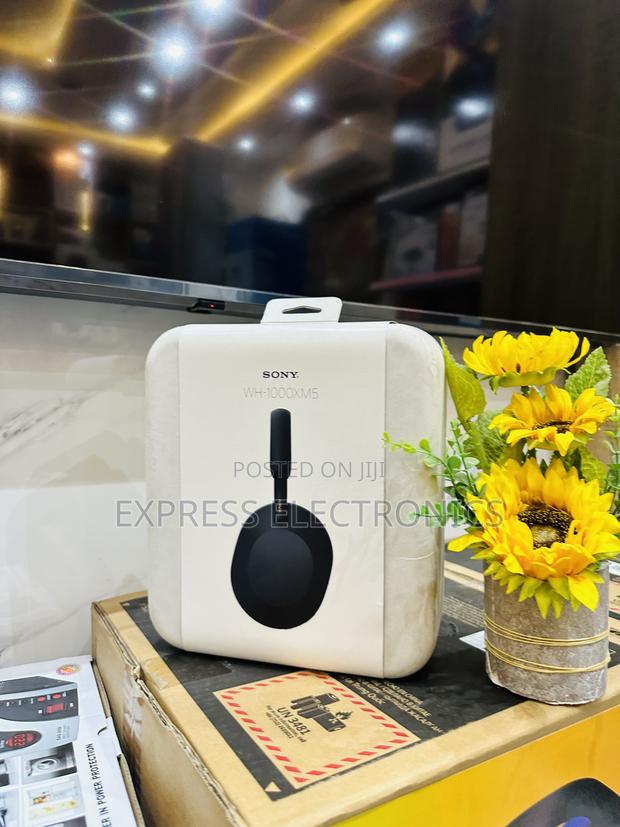 ᄆᄆSONY WH-1000XM5 Headset Sony · Photo 2
