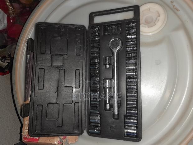 40 Piece Socket Tool Set · Photo 1
