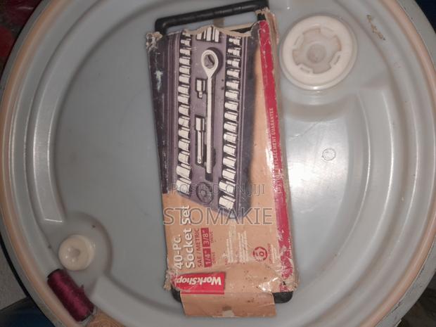40 Piece Socket Tool Set · Photo 2
