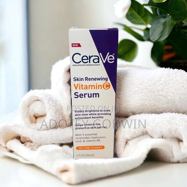 Skin Renewing Vitamin C Serum photo 2