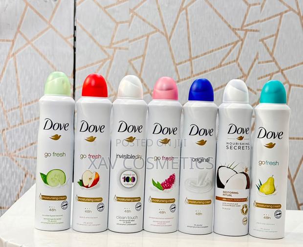 Dove Deodorant Spray in Colors · Photo 2