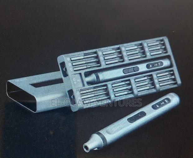 Electric Rechargeable Screwdriver Set · Photo 2