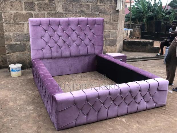Double Bed and Available · Photo 1