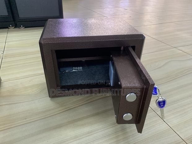 Money Safe D-270 · Photo 2
