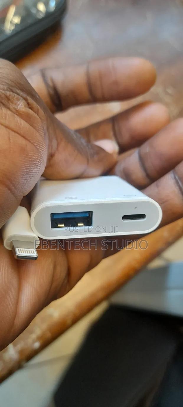 iPhone USB OTG Converter Adapter Lighting Port photo 4