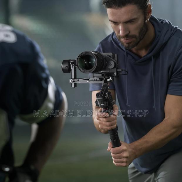 Dji Rs4 3 Axis Smart Camera Gimabal · Photo 4
