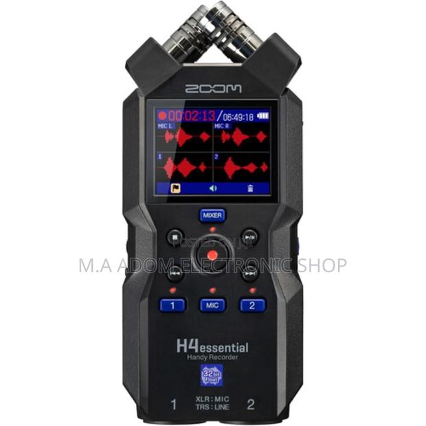 Zoom Essential H4 Audio Recorder · Photo 2