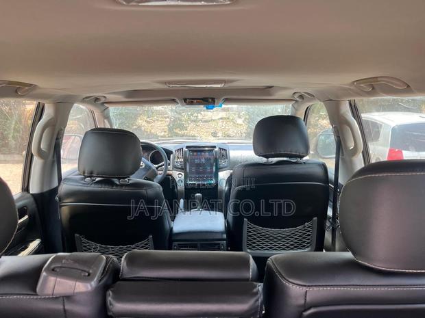 Toyota Land Cruiser 4.5 V8 GXR 2021 Black photo 10