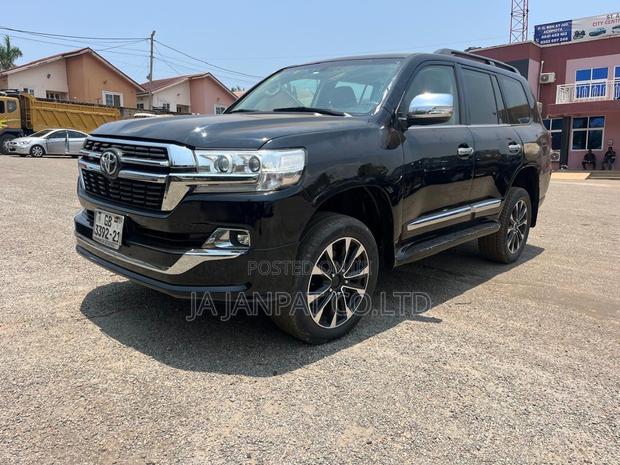 Toyota Land Cruiser 4.5 V8 GXR 2021 Black photo 13