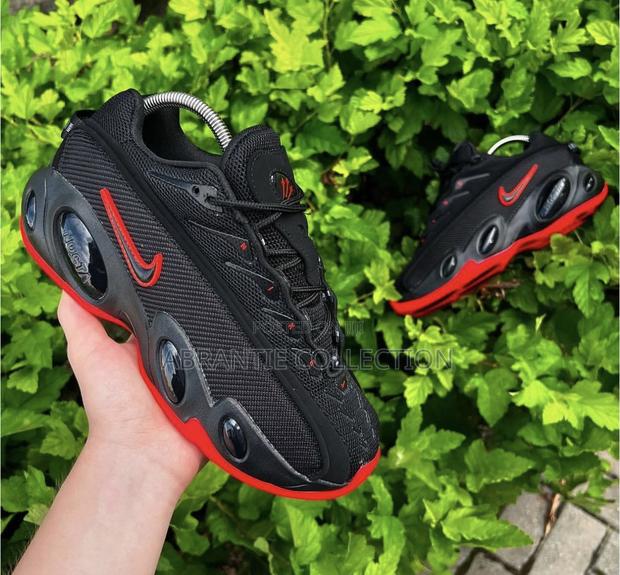 Nike Nocta Glide Black/Red · Photo 4