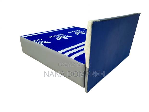 Queen Size Bed photo 4