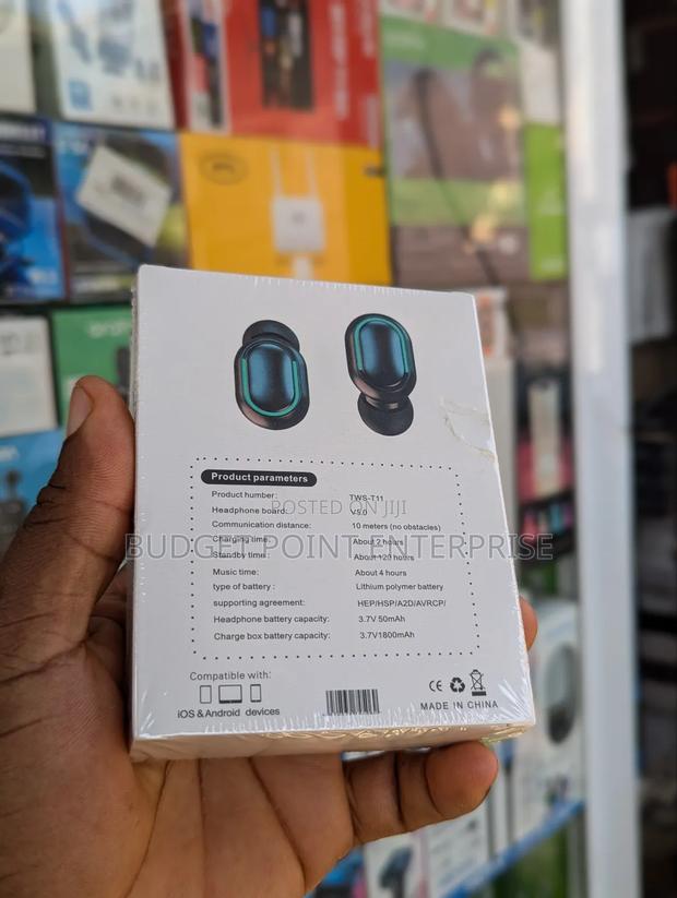 T11 Bluetooth Earbuds photo 4