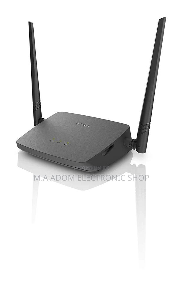 D Link Wireless N 300 Router · Photo 3