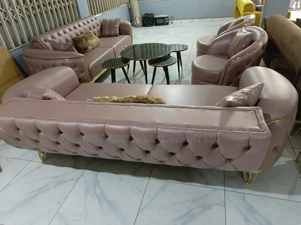 Luxury Sofa Set . Free Delivery · Photo 1