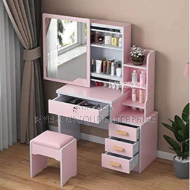 Authentic Dressing Mirror · Photo 1